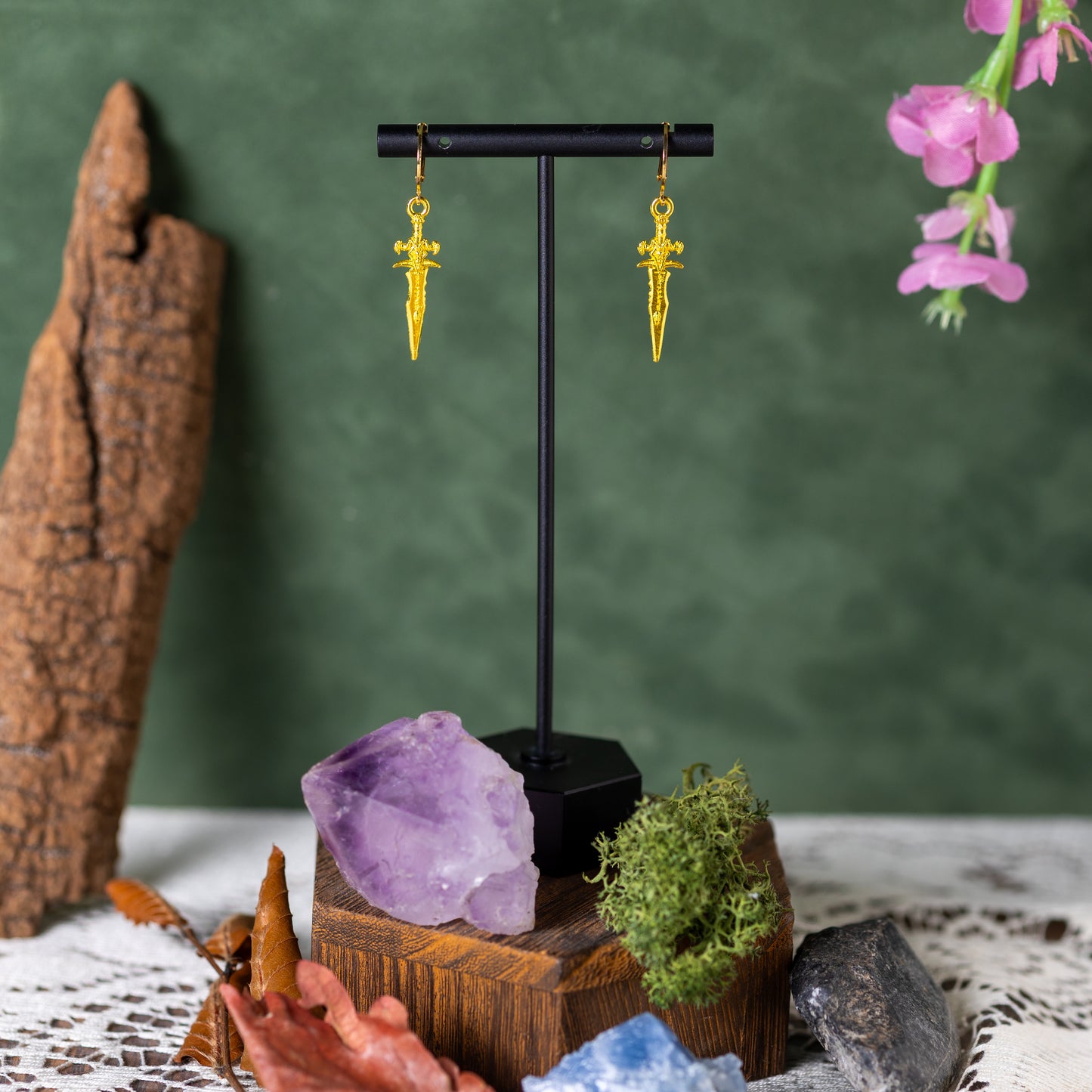 Frostbourne (Gold) Earrings