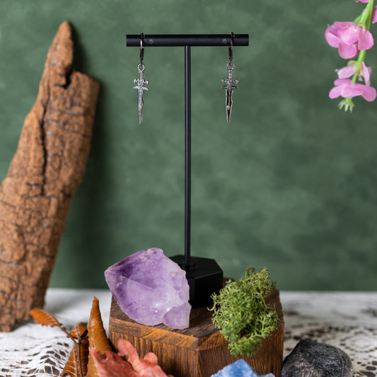 Frostbourne (Gunmetal) Earrings