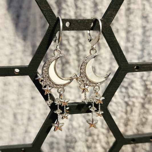Dazzling Moonrise
