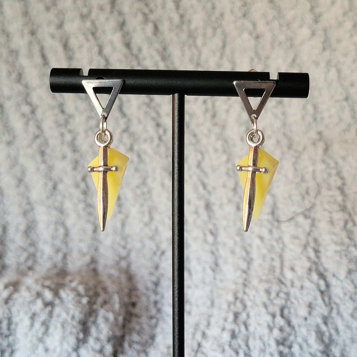 Rogue's Ascent Dice Earrings